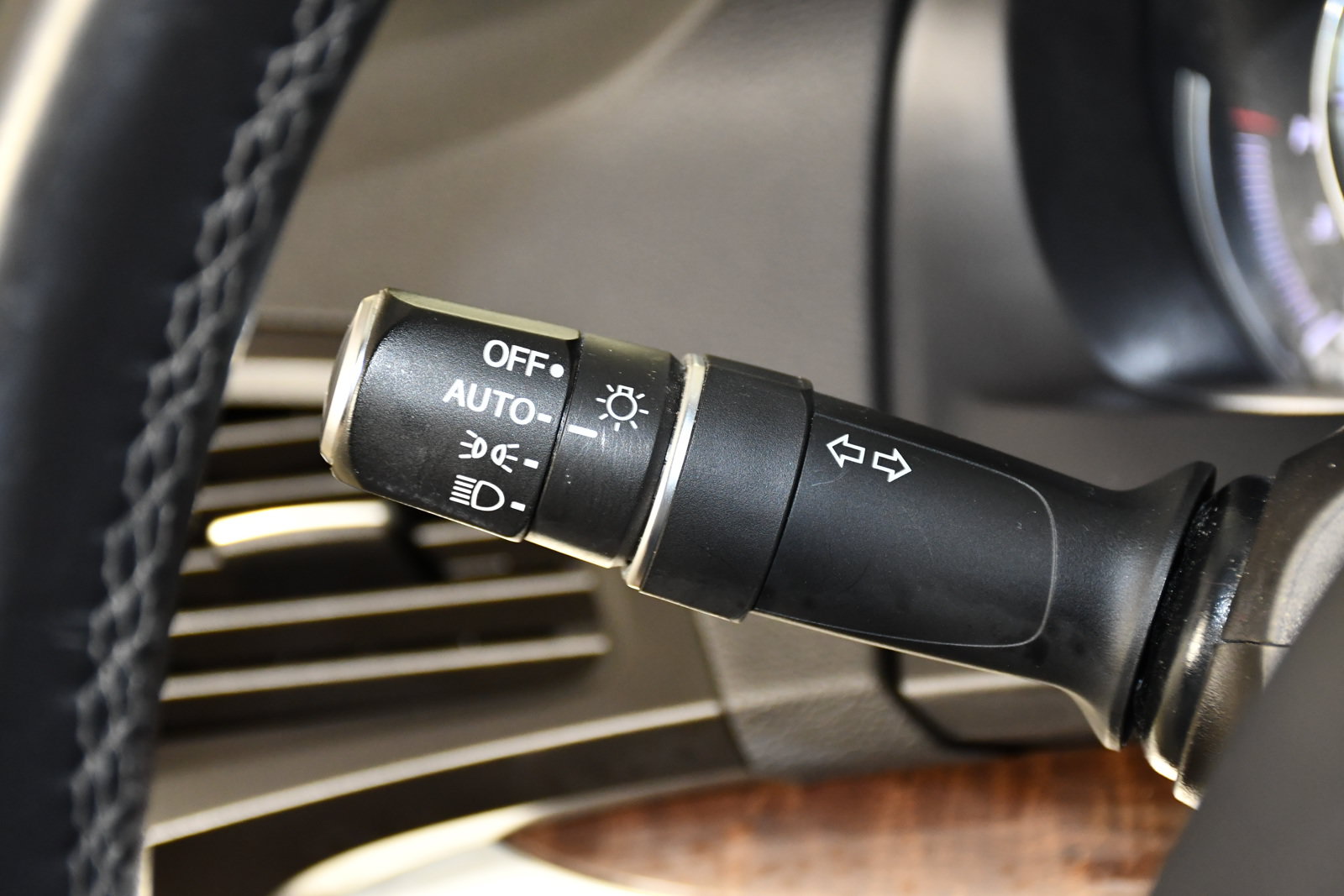 Certified 2019 Acura MDX SH-AWD image 24