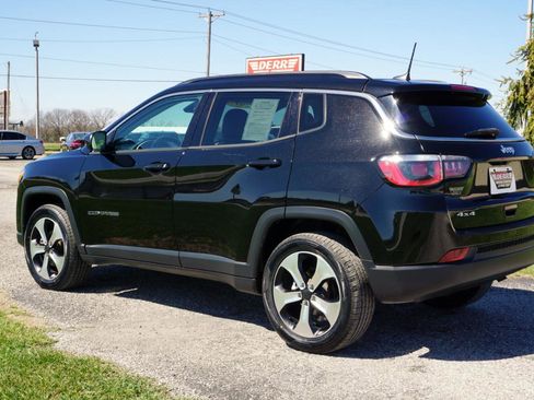 Used 2017 Jeep Compass Latitude w/ Popular Equipment Group image 18