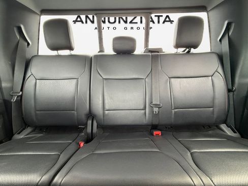 Used 2023 Ford F250 Lariat w/ Chrome Package image 16