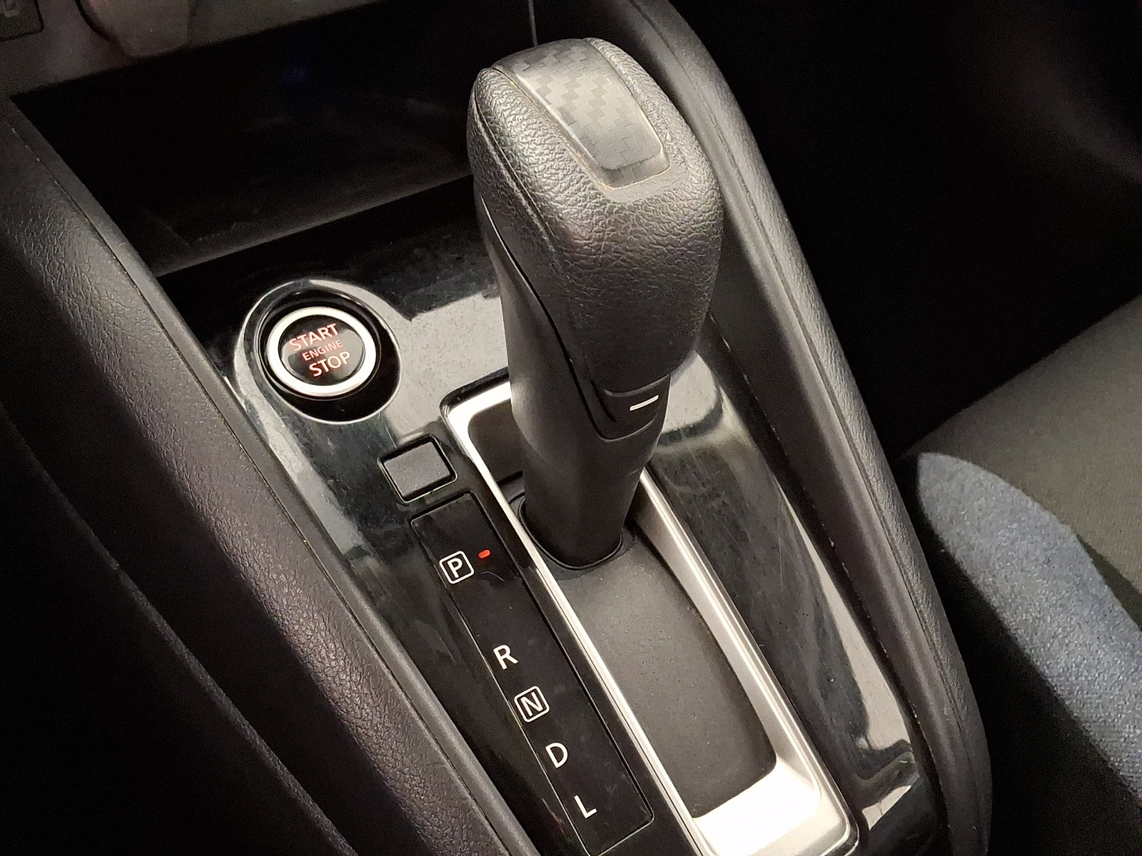 Used 2025 Nissan Versa SV FWD image 16