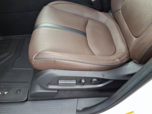 Certified 2025 Honda Pilot Elite image 16