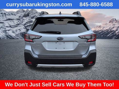 New 2025 Subaru Outback Limited image 3
