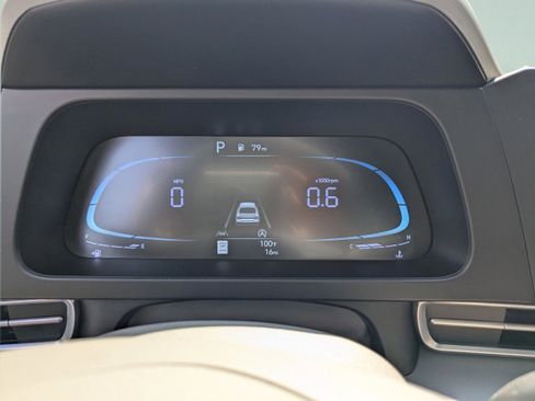 New 2025 Hyundai Elantra SE FWD image 25