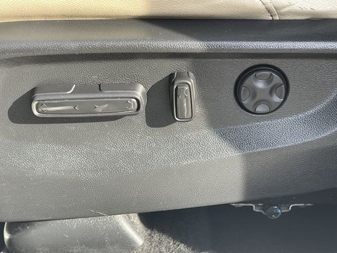 Used 2019 Honda CR-V EX-L image 26