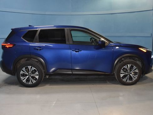 Certified 2023 Nissan Rogue SV image 19