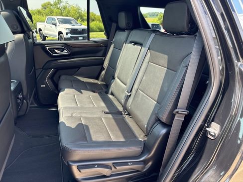 Certified 2024 Chevrolet Tahoe High Country w/ Advanced Technology Package AWD/4WD image 19