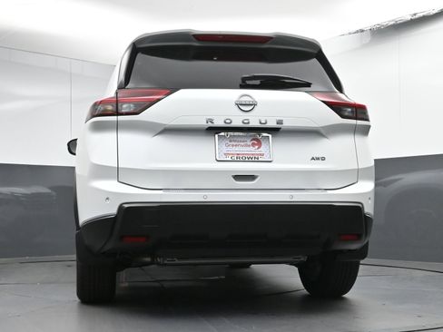 New 2026 Nissan Rogue SV image 28
