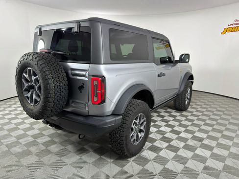 Used 2023 Ford Bronco Badlands AWD/4WD image 6