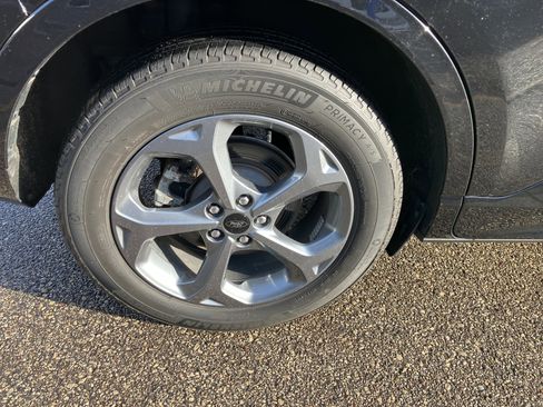 Used 2024 Ford Escape ST-Line w/ Tech Pack #1 image 19