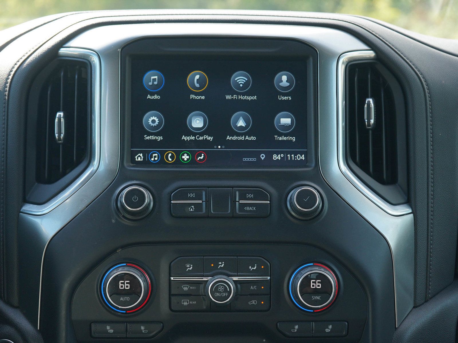 Used 2019 Chevrolet Silverado 1500 LT Trail Boss AWD/4WD image 18