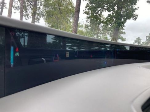 Used 2025 Lincoln Nautilus Premier w/ Equipment Group 102A image 30