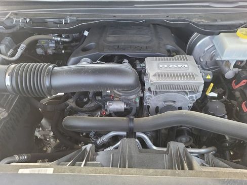 Used 2021 RAM 1500 Big Horn AWD/4WD image 36
