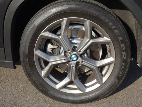 Used 2021 BMW X4 xDrive30i w/ Executive Package AWD/4WD image 25