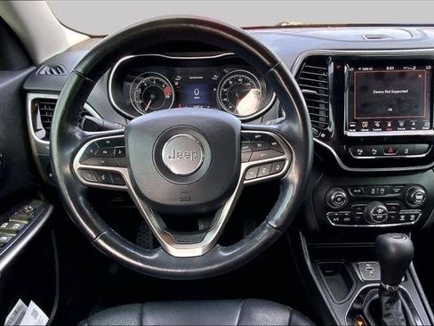 Certified 2020 Jeep Cherokee Limited w/ Technology Group FWD image 6