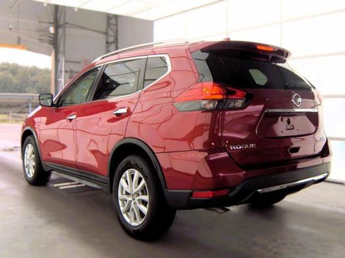 Used 2017 Nissan Rogue SV AWD/4WD image 5