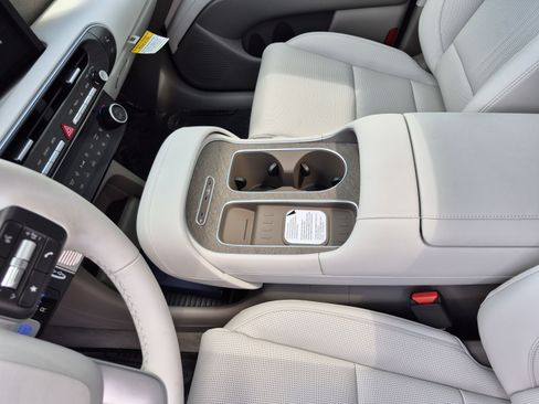 New 2026 Hyundai Palisade SEL Premium FWD image 24