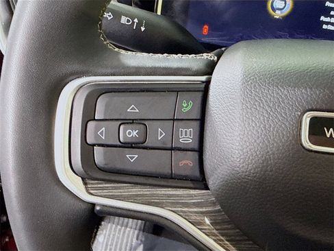 Used 2022 Jeep Wagoneer Series III w/ Premium Group I image 24