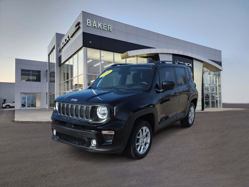 Used 2020 Jeep Renegade Latitude w/ Cold Weather Group image 1