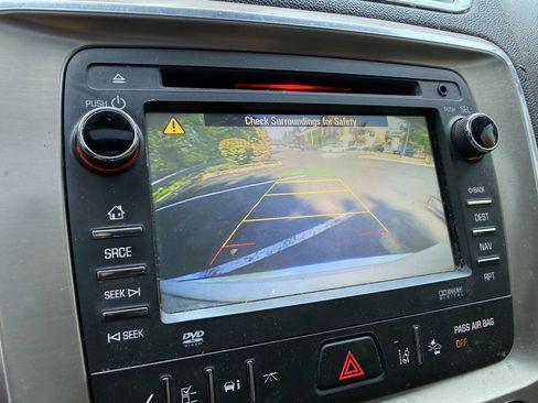Used 2014 GMC Acadia Denali AWD/4WD image 10