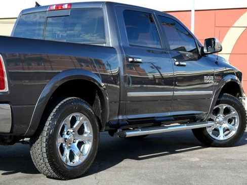 Used 2016 RAM 1500 Laramie w/ Convenience Group AWD/4WD image 16