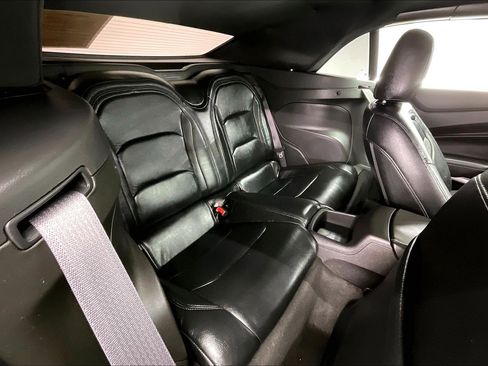 Used 2017 Chevrolet Camaro SS w/ LPO, Ground Effects Package image 18