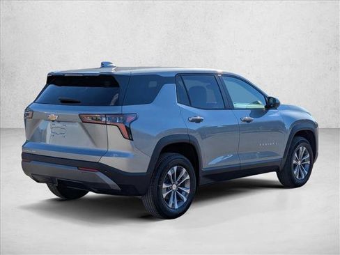 New 2026 Chevrolet Equinox LT w/ LPO, Floor Liner Package image 2