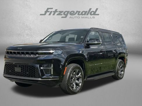 New 2026 Jeep Grand Wagoneer Limited AWD/4WD image 2