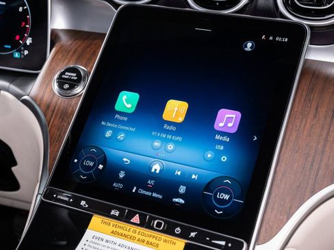 Certified 2026 Mercedes-Benz GLC 300 image 17