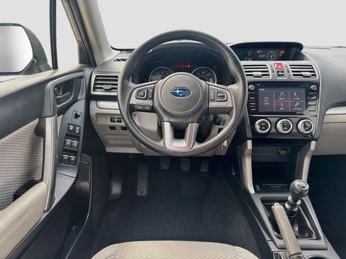 Used 2017 Subaru Forester 2.5i Premium w/ Popular Package #2A AWD/4WD image 21