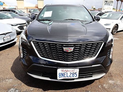 Used 2019 Cadillac XT4 Premium Luxury FWD image 3