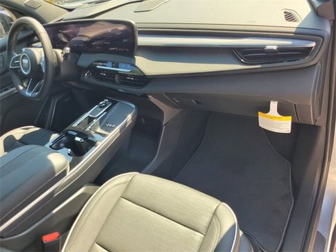 New 2025 Buick Enclave Sport Touring w/ Power Package image 17