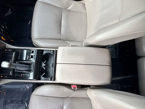 Used 2020 Lexus GX 460 Premium w/ Premium Package AWD/4WD image 33