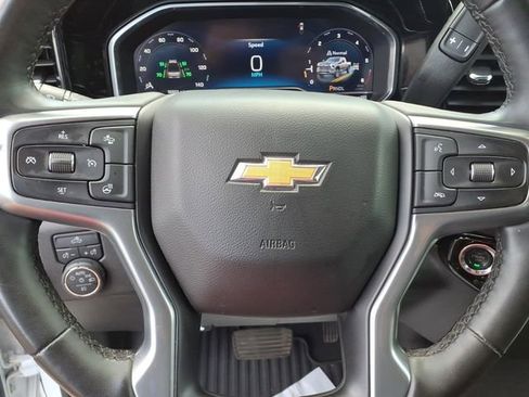 Used 2025 Chevrolet Silverado 2500 LT w/ Convenience Package AWD/4WD image 12