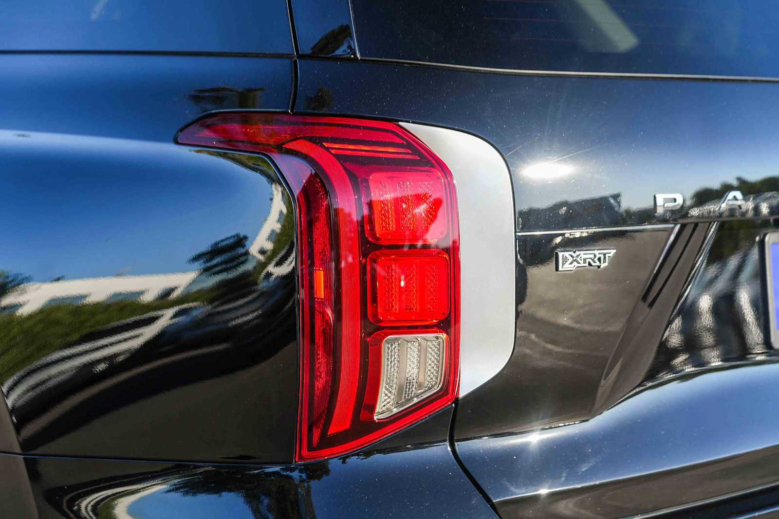 Certified 2025 Hyundai Palisade XRT FWD image 9