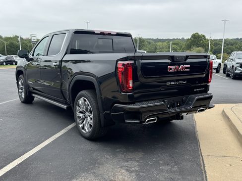 New 2026 GMC Sierra 1500 Denali image 3