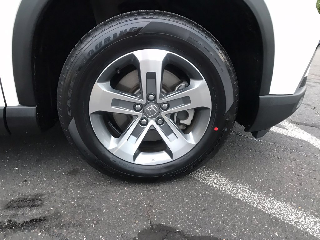 Certified 2025 Honda Pilot EX-L image 5