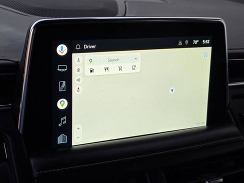 Used 2022 Chevrolet Suburban Premier image 15