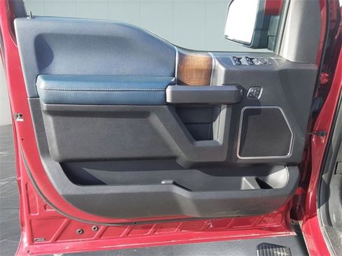 Used 2018 Ford F150 Limited w/ Trailer Tow Package image 13