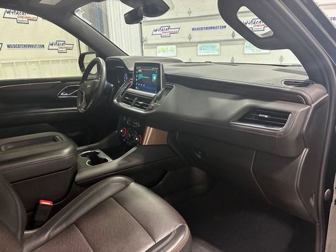 Used 2023 Chevrolet Tahoe High Country w/ LPO, Illumination Package AWD/4WD image 39