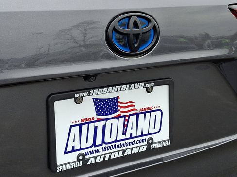 Used 2023 Toyota Highlander Limited image 28