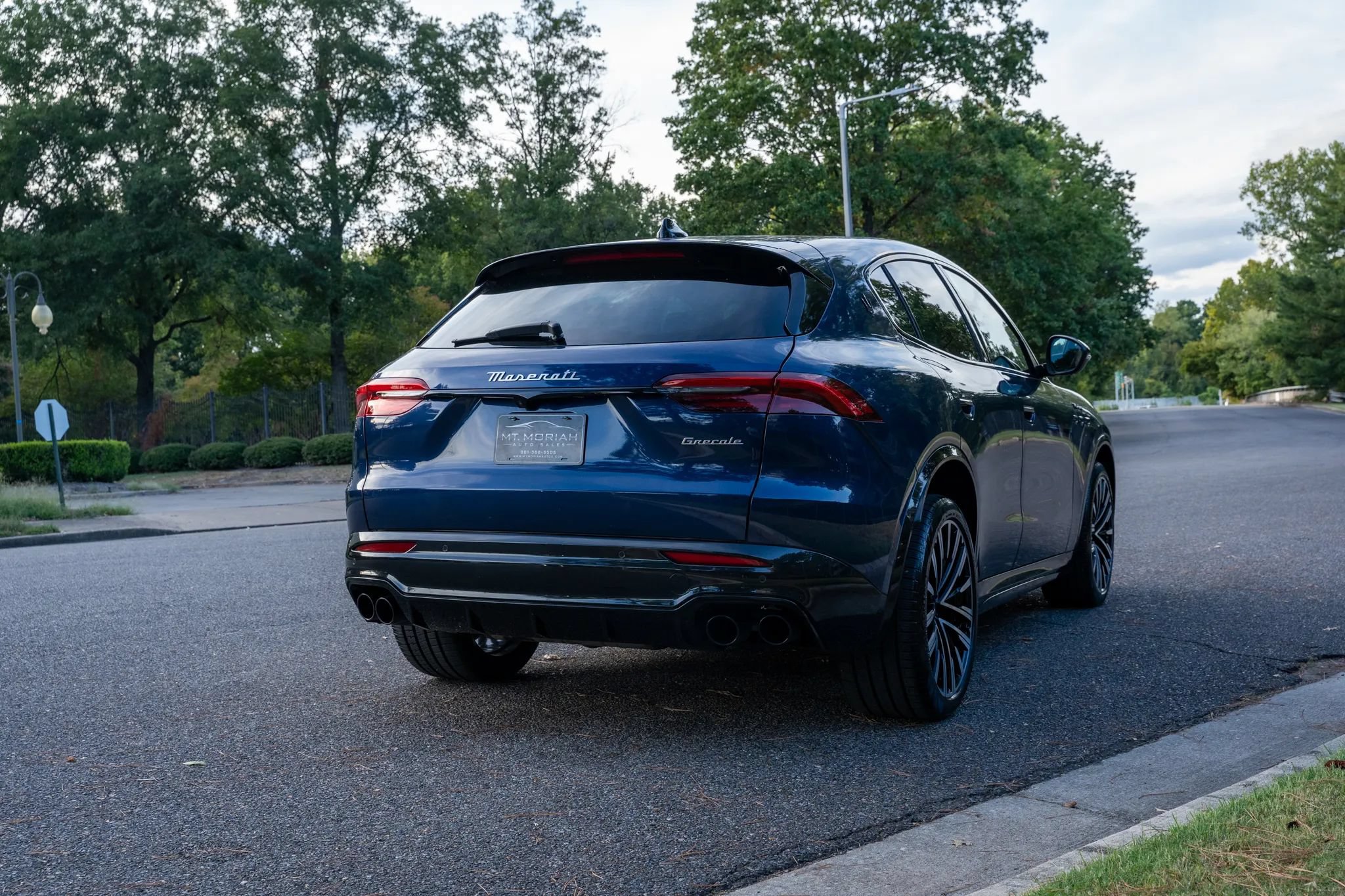 Used 2025 Maserati Grecale Modena AWD/4WD image 6