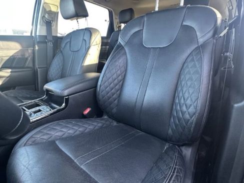 Used 2021 Kia Sorento SX Prestige image 31