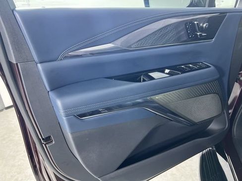 Certified 2025 Cadillac Escalade IQ Sport 2 AWD/4WD image 22