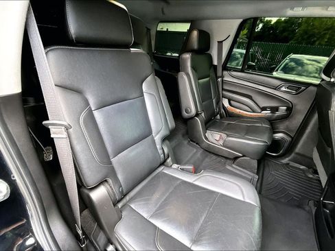 Used 2018 Chevrolet Tahoe Premier AWD/4WD image 19