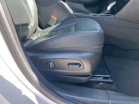 Used 2021 Buick Encore GX Essence w/ Advanced Technology Package image 45