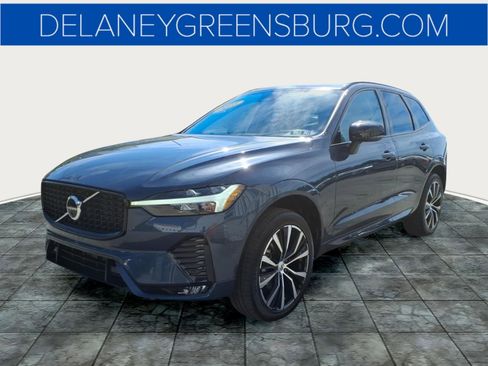 Used 2024 Volvo XC60 B5 Plus AWD/4WD image 7
