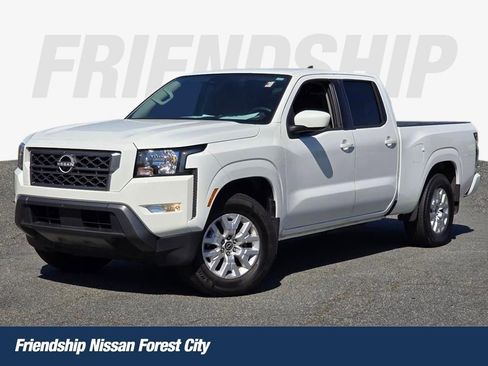 Used 2024 Nissan Frontier SV w/ Technology Package RWD image 1