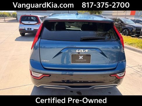 Certified 2024 Kia Niro Wave FWD image 3