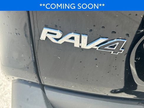 Used 2025 Toyota RAV4 LE AWD/4WD image 14