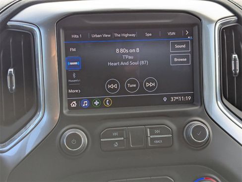 Used 2022 Chevrolet Silverado 1500 RST image 12